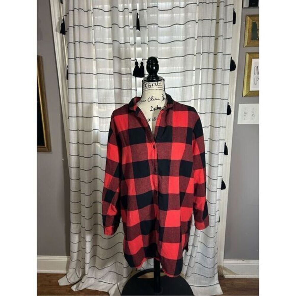 Buff Buffalo Plaid Red and Black Button Down Oversized Size XL Old Navy